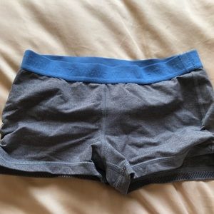 Ivivva shorts